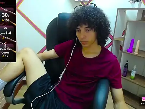 Mike Miiller  online show from November 10, 6:07 pm