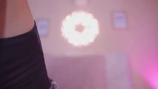 Meggie  online show from December 3, 11:58 pm