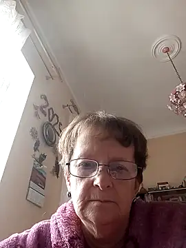 JesykaLove566 online show from October 15, 12:27 pm