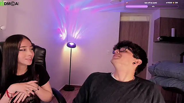 Mikeyvioleta  online show from April 21, 3:13 am