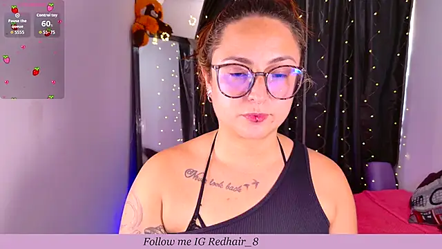 Rhosynn online show from October 24, 8:27 pm