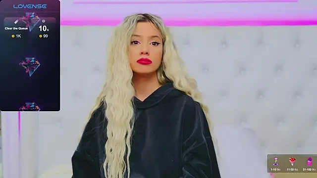 Snapshot of AriannaSins chatting on January 9, 7:29 pm AriannaSins online show from January 9, 7:29 pm