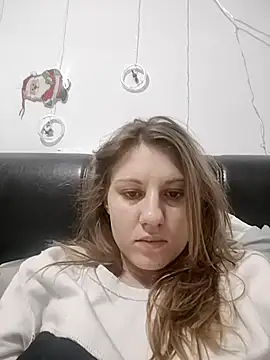 SandyCassie online show from November 28, 5:54 am