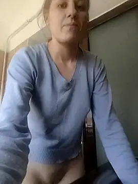 SandyCassie online show from March 6, 12:01 pm