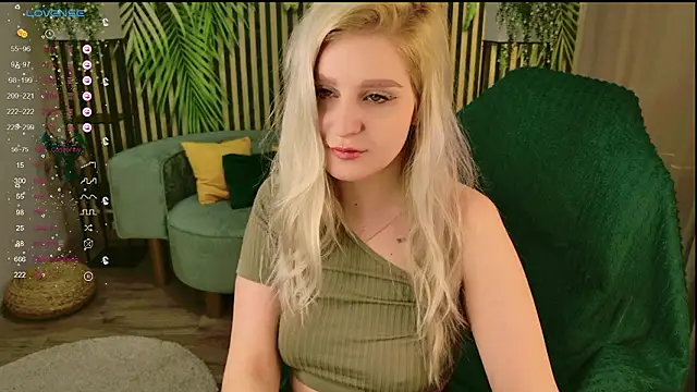 cold blondie online show from January 19, 7:23 am