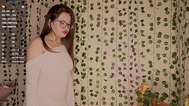 DaisyhotSunnyy online show from October 17, 3:25 pm