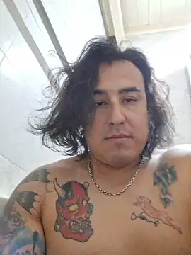 Snapshot of Rueditasss chatting on January 18, 2:43 pm Rueditasss online show from January 18, 2:43 pm