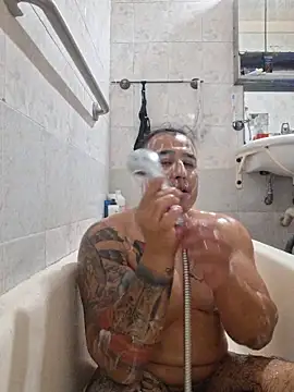 Snapshot of Rueditasss chatting on January 19, 2:48 am Rueditasss online show from January 19, 2:48 am