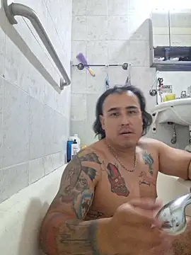 Snapshot of Rueditasss chatting on February 2, 12:31 am Rueditasss online show from February 2, 12:31 am