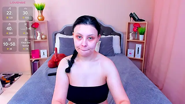 ChloeBrut online show from November 5, 12:43 am