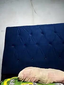 sexysmalldaily04 online show from February 7, 7:17 pm