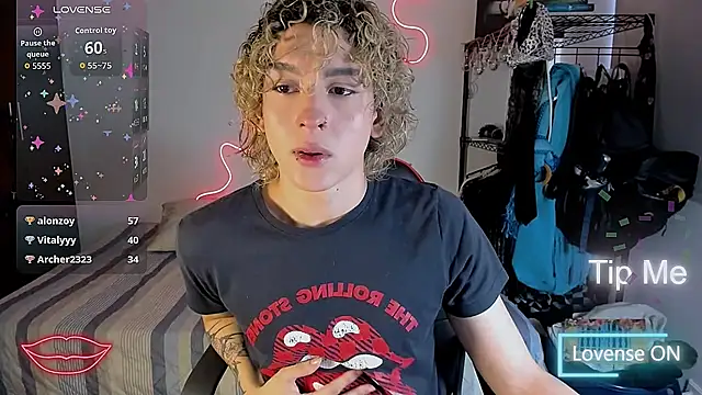 Lyric Mirage online show from November 7, 9:37 pm