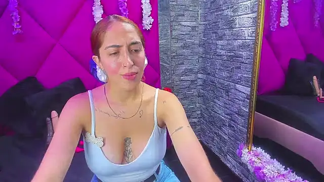 MariamGray1 online show from December 20, 8:38 pm