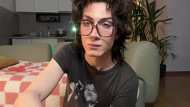 kira yoshika9e online show from March 29, 4:51 pm