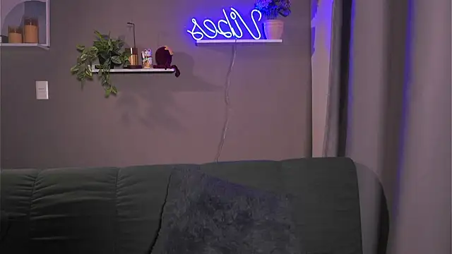 adahara miller17 online show from October 22, 1:44 pm