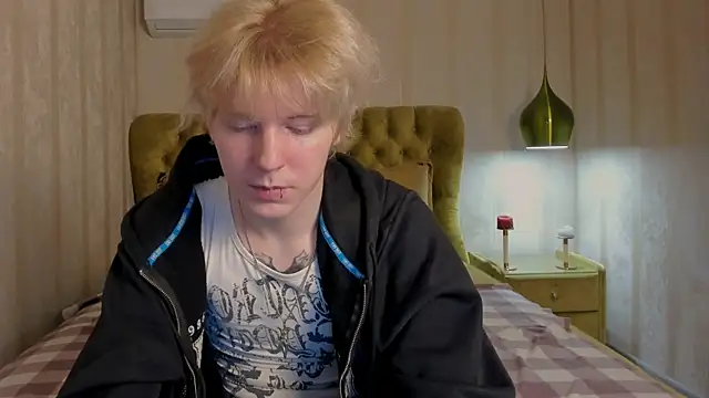 KevinMilky online show from November 12, 3:01 pm