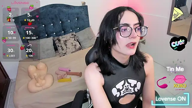 Noah Cherry online show from January 11, 9:31 pm