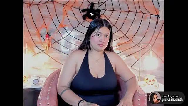 lilithst  online show from October 16, 9:05 pm