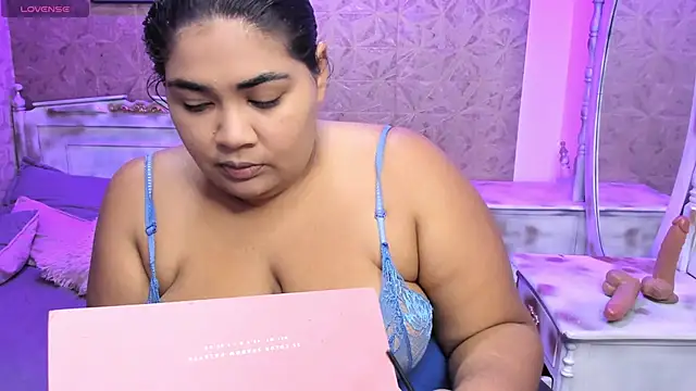 Sara clk online show from May 10, 7:52 pm