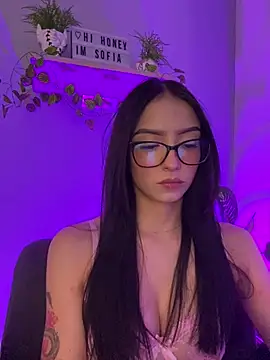 Snapshot of Im_sofiaaa chatting on May 1, 2:38 am Im sofiaaa online show from May 1, 2:38 am