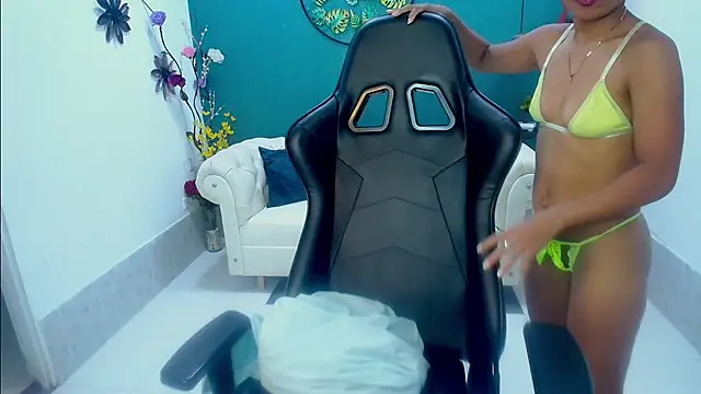 Miagreys1 online show from November 30, 11:14 am