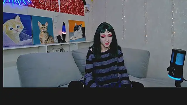 whoalexxa online show from November 17, 12:22 pm