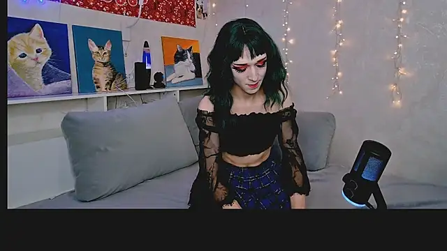 whoalexxa online show from November 19, 12:05 pm