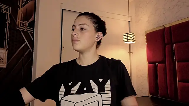 moon winy online show from November 27, 11:56 am