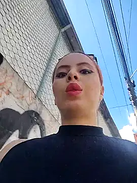 BiancaLuxor  online show from November 17, 4:24 pm