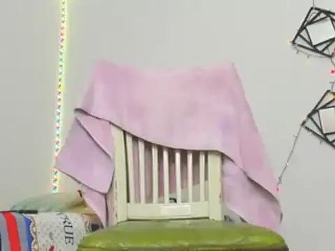 Snapshot of Sami_guzman chatting on November 12, 3:29 am Sami guzman online show from November 12, 3:29 am