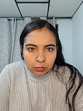 Snapshot of angie_velez1 chatting on November 7, 2:11 am angie velez1 online show from November 7, 2:11 am