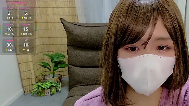 Snapshot of Konomi_zaurusu chatting on October 24, 8:00 am Konomi zaurusu online show from October 24, 8:00 am