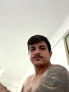 Snapshot of Paolineaevitinho chatting on October 16, 8:59 am Paolineaevitinho online show from October 16, 8:59 am