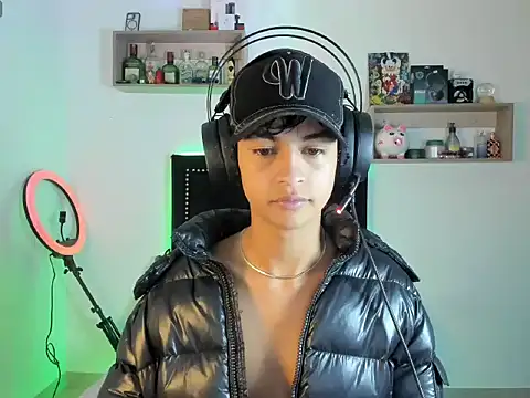 Alejo Desire online show from November 8, 12:55 am