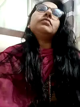 Vanshika1432 online show from October 28, 5:22 am