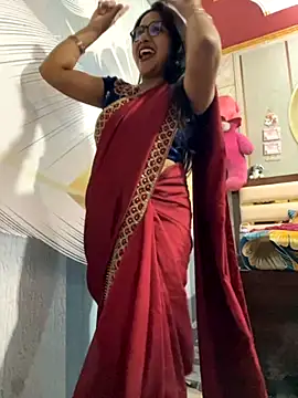 Vanshika1432 online show from November 8, 6:35 am