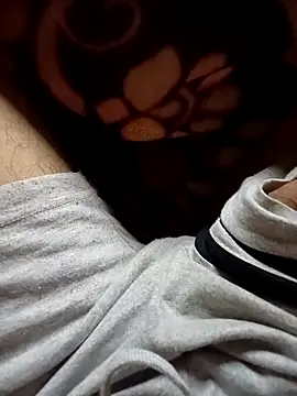 Soumyajit129ommk online show from December 5, 2:53 am