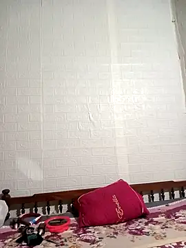 tabby-cat11 online show from November 15, 2:24 pm