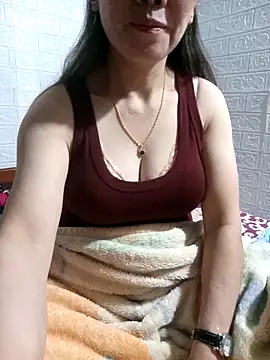 tabby-cat11 online show from December 22, 6:38 pm