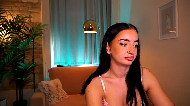 Snapshot of _blackpearlll chatting on July 7, 1:26 pm blackpearlll online show from July 7, 1:26 pm
