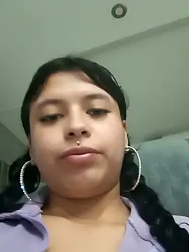 petite coral online show from January 6, 11:51 pm