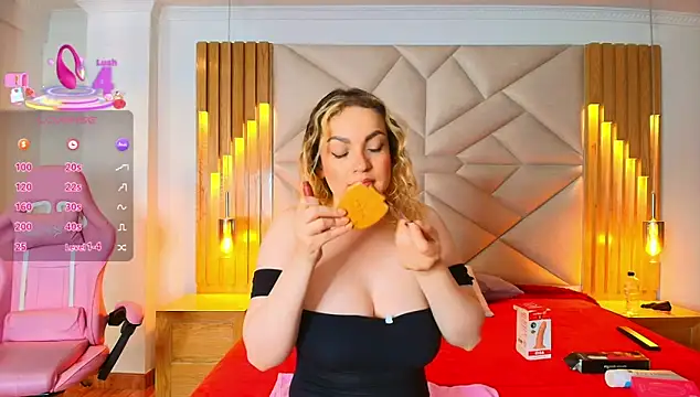 gya stevenss online show from December 2, 7:31 pm