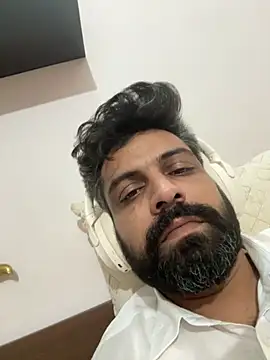 SoulHunt9 online show from October 18, 5:25 pm