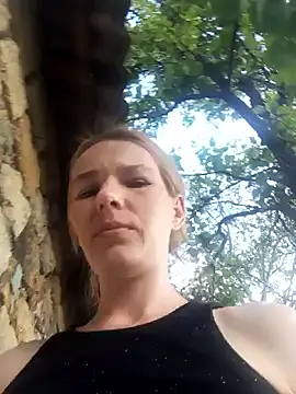 Snapshot of Coare_Cindy chatting on May 23, 3:49 pm Coare Cindy online show from May 23, 3:49 pm