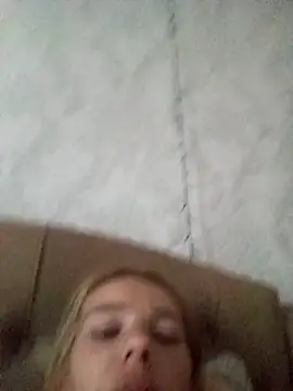 Snapshot of Coare_Cindy chatting on May 29, 5:49 am Coare Cindy online show from May 29, 5:49 am