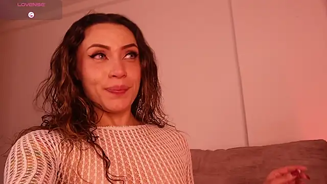 lara bombshelll online show from October 26, 11:42 pm