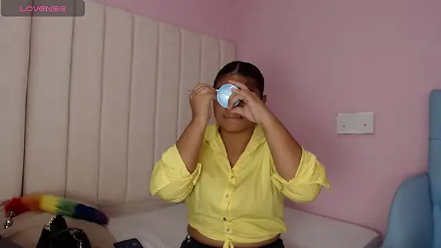 miel alisha online show from November 29, 12:52 pm