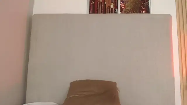 miel alisha online show from January 31, 7:11 pm