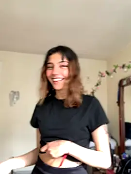 MiaaCute- online show from December 2, 8:59 pm