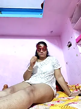 SAIRA-hot online show from November 3, 5:58 pm